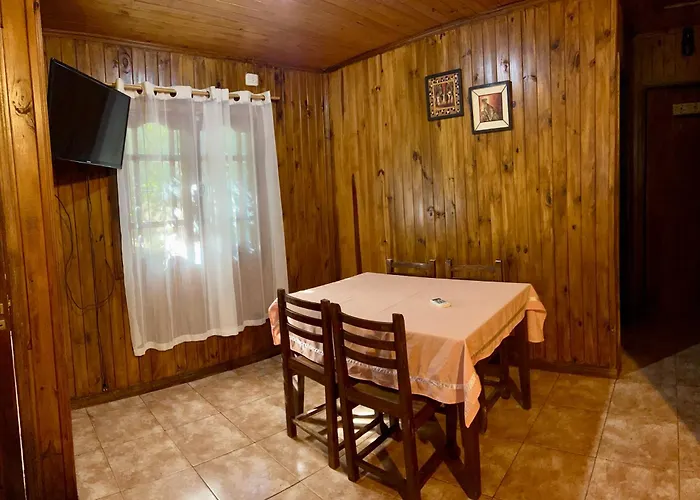 Rainforest Hotel & Cabanas